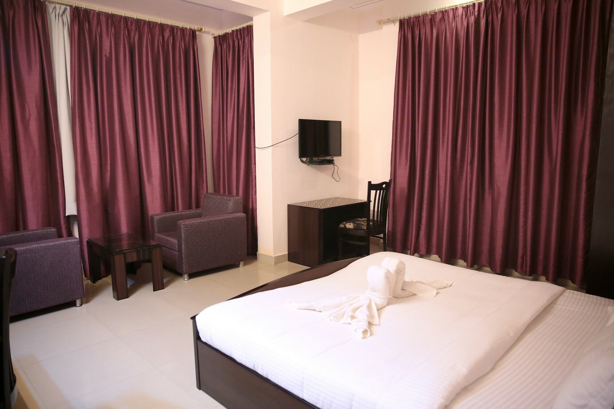 เดอะ เลควิว พาเลซ Hotel อุเดเปอร์ ภายนอก รูปภาพ